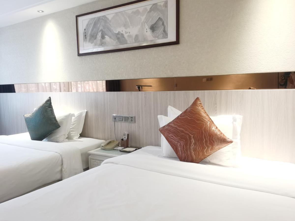 Paco Hotel Tianhe Coach Terminal Metro Satation Guangzhou-Free Shuttle Bus For Canton Fair Kültér fotó