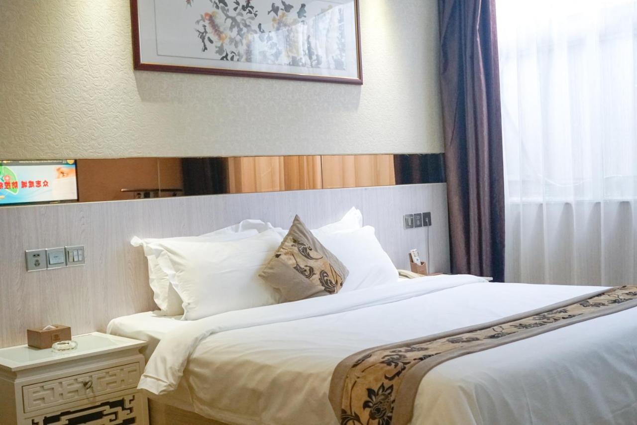 Paco Hotel Tianhe Coach Terminal Metro Satation Guangzhou-Free Shuttle Bus For Canton Fair Kültér fotó